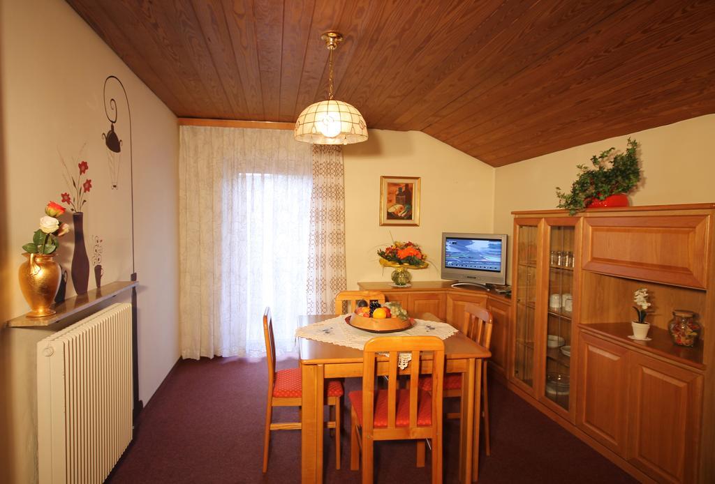 Residence Ben Ste Ортизей Стая снимка